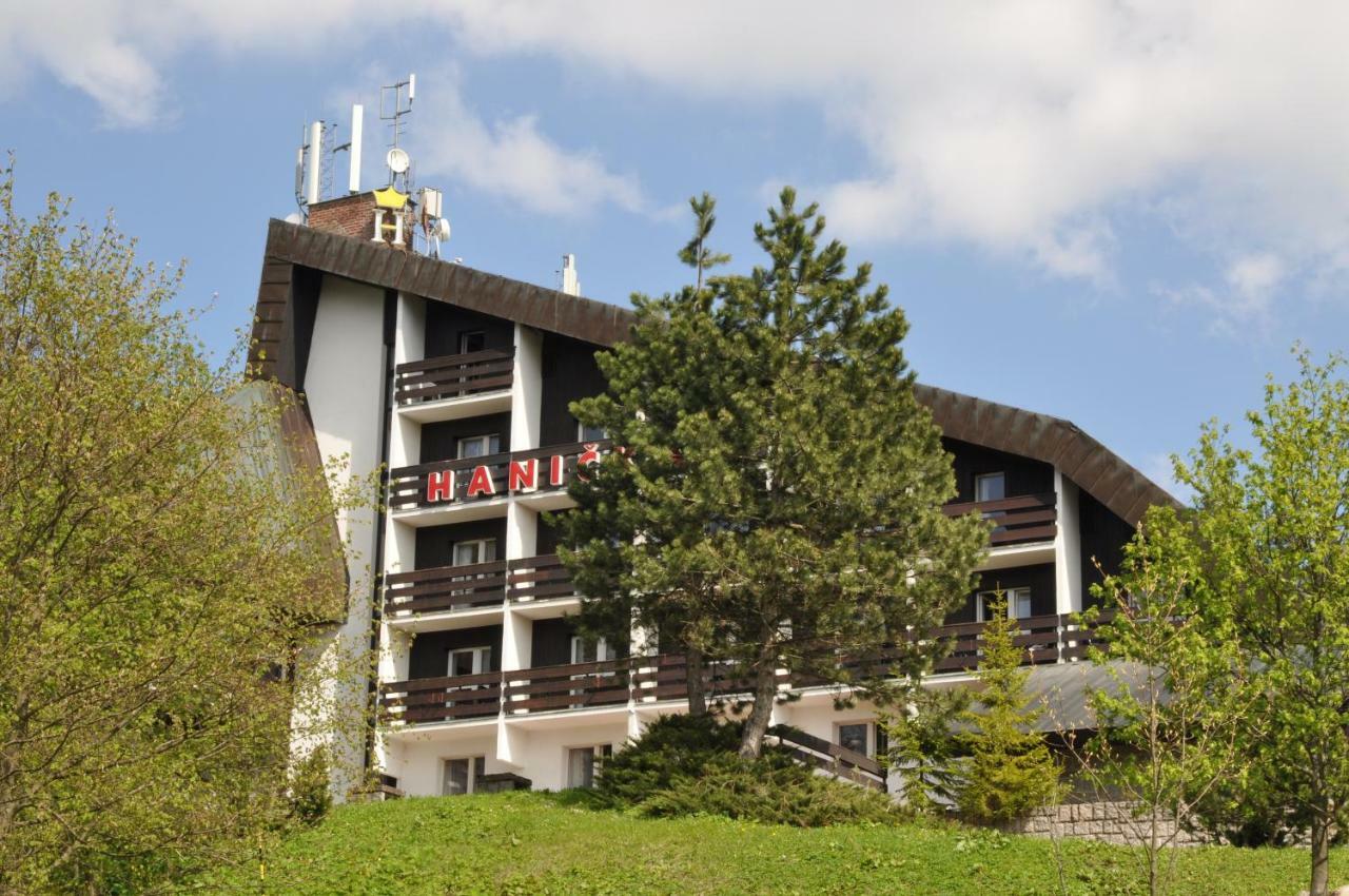 Horsky Hotel Hanicka Špindlerŭv Mlýn Buitenkant foto